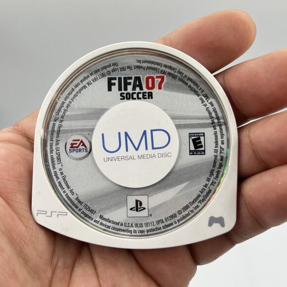 FIFA 07 Soccer - Sony PSP UMD Play Station Portable - Game Disc Only - Picture 2 of 5